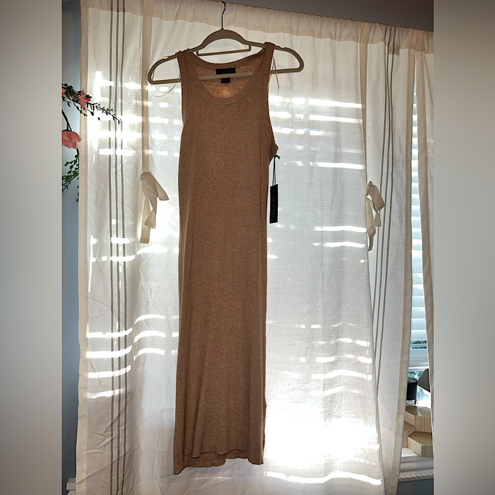 Rachel Zoe tan midi dress, sweater material, small